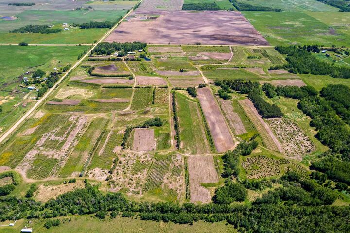 Property Photo: 272007 Twp Rd 452 AB T0C 1H0