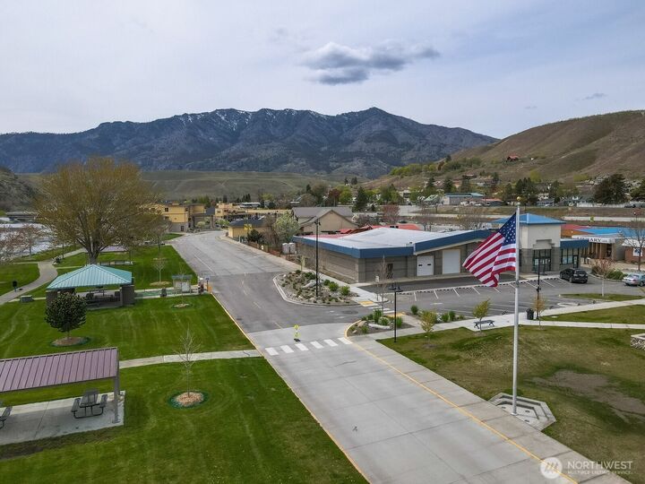 169  Pateros Mall  Pateros WA 98846 photo