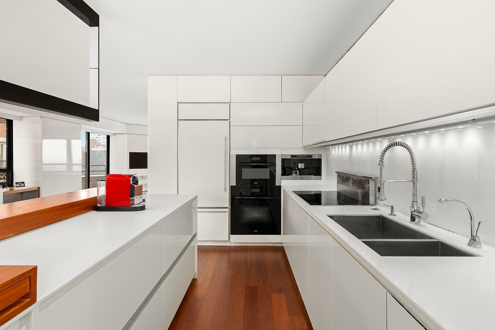 Property Photo: 240 E 47th Street 37ab NY 10017