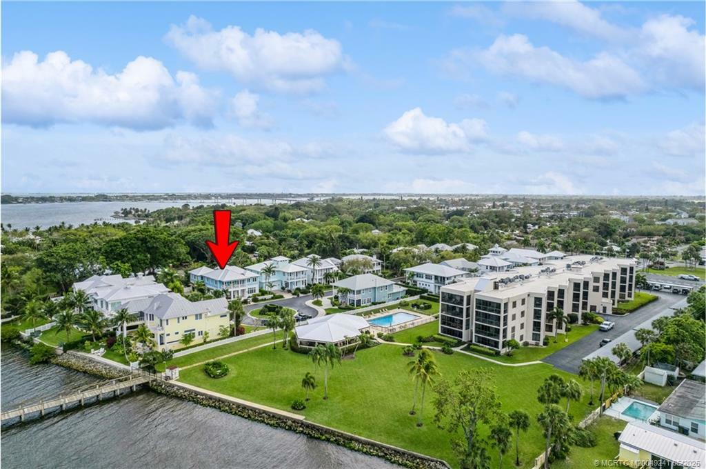 Property Photo: 21 SE River Lights Court FL 34996