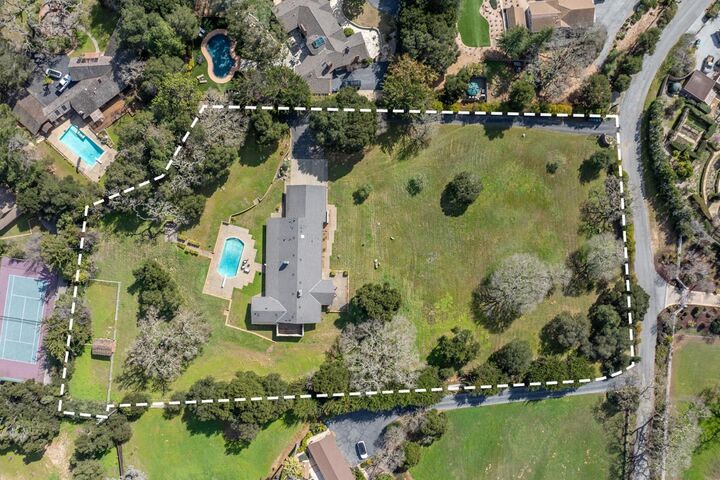 Property Photo:  10 Ring Lane  CA 93924 