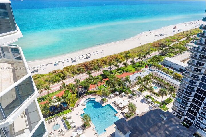 Property Photo: 4779 Collins Ave 2204 FL 33140