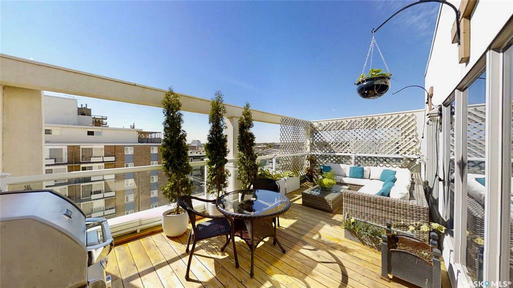 Property Photo: 525 3rd Avenue N 704 SK S7K 4J4
