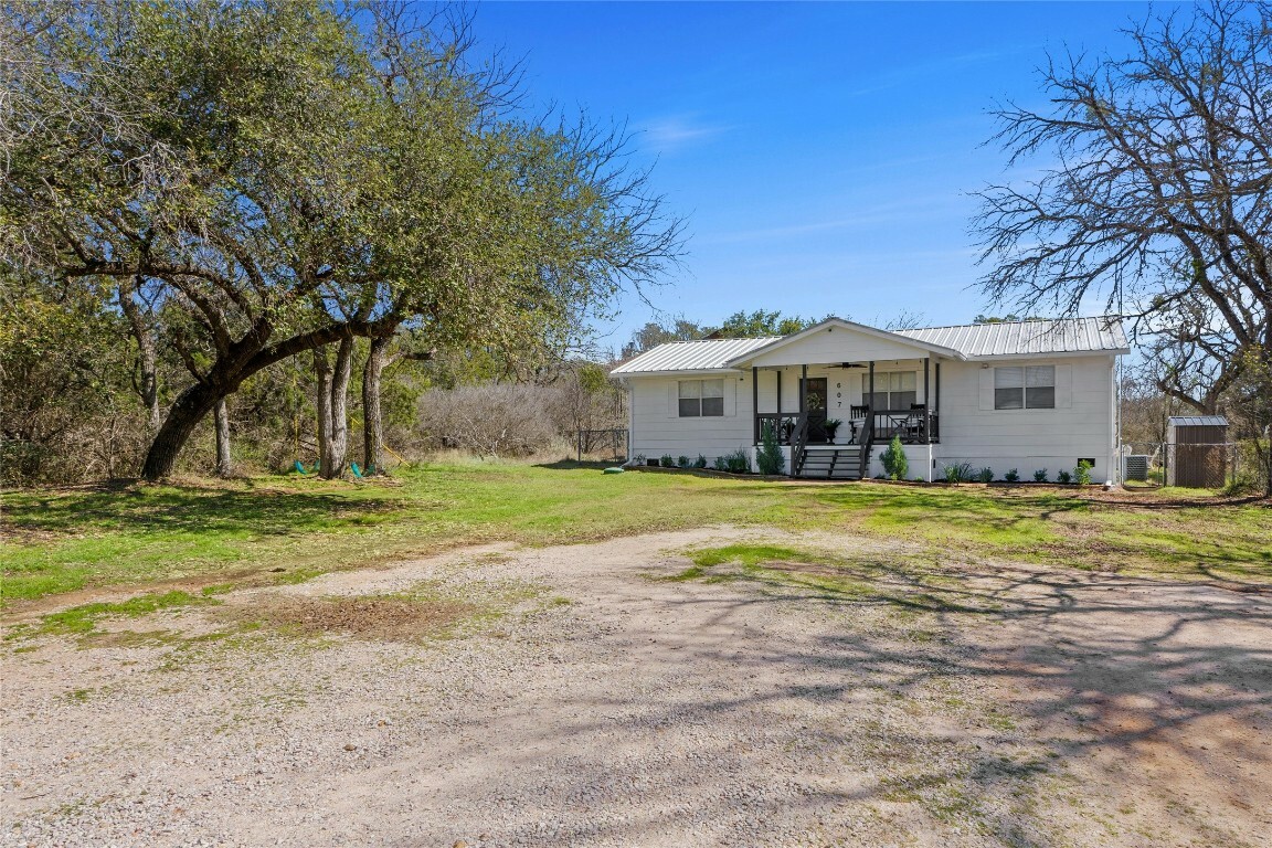 Property Photo:  607 Littlewin  TX 78669 