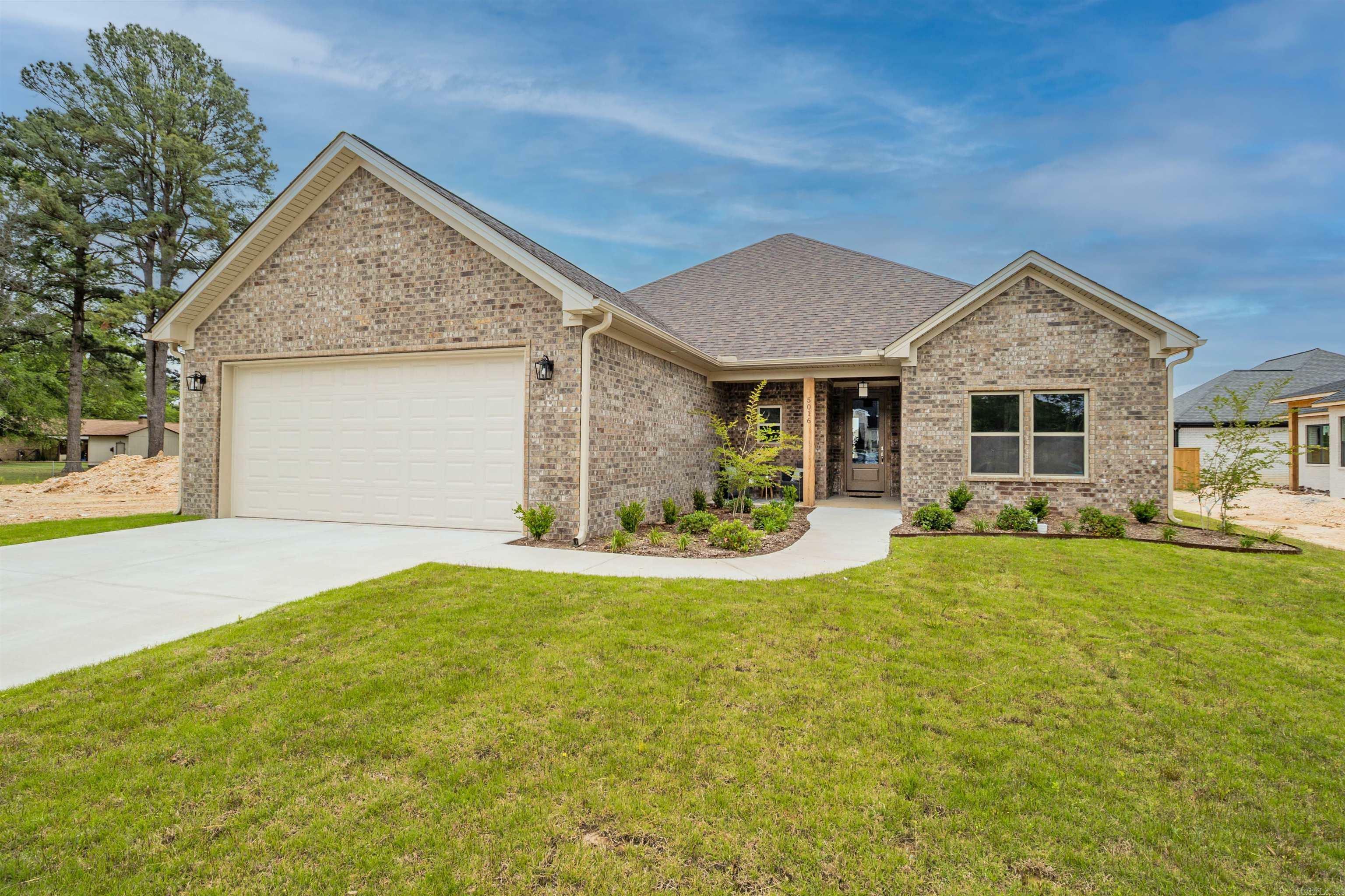 Property Photo: 5016 Skilling Cove AR 72019