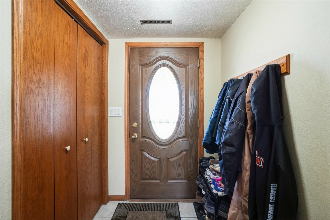 Property Photo:  3021 6th Street  IA 52302 