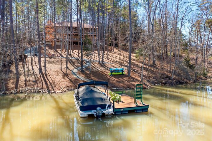 940 Hawk Ridge Drive  Mill Spring NC 28756 photo