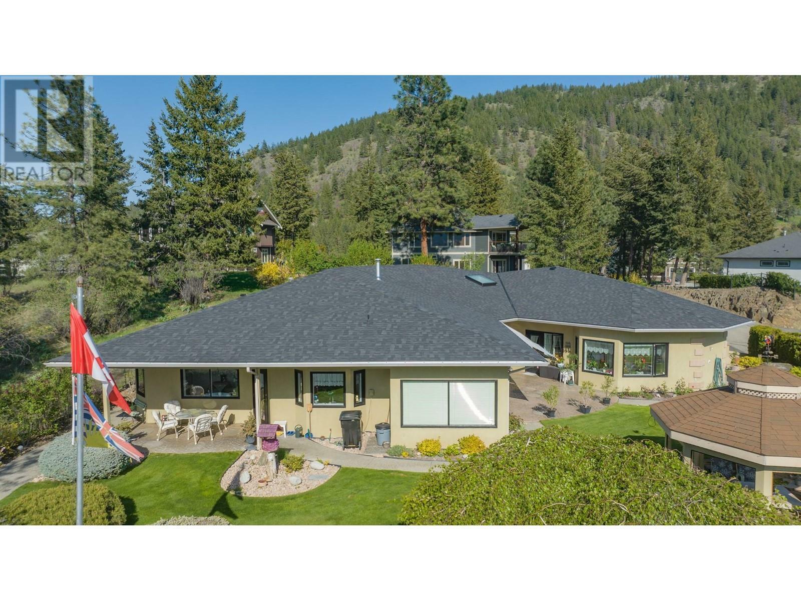 Property Photo: 6 9196 Tronson Road BC V1H 1E8