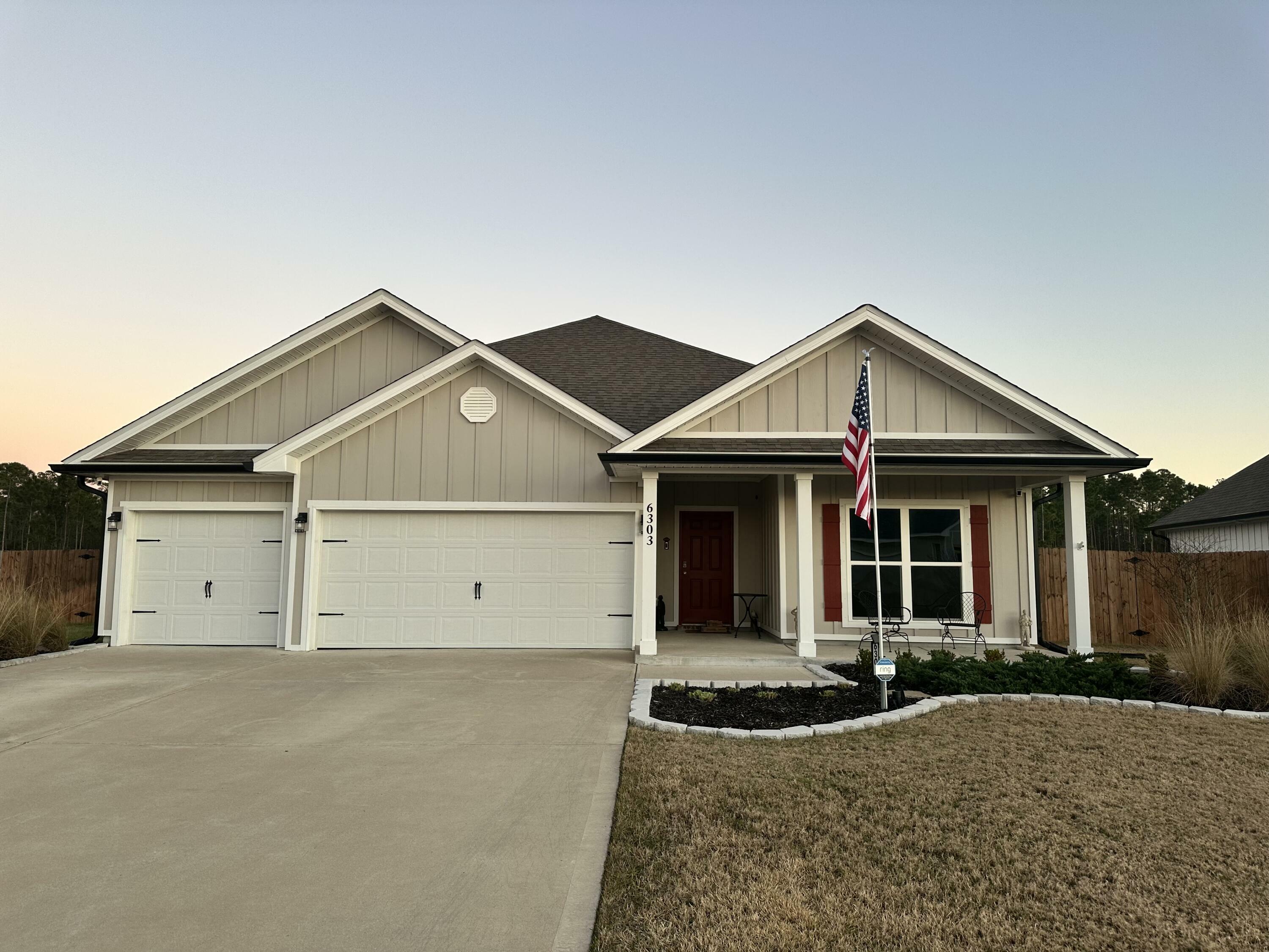 Property Photo: 6303 Jenks Drive FL 32563