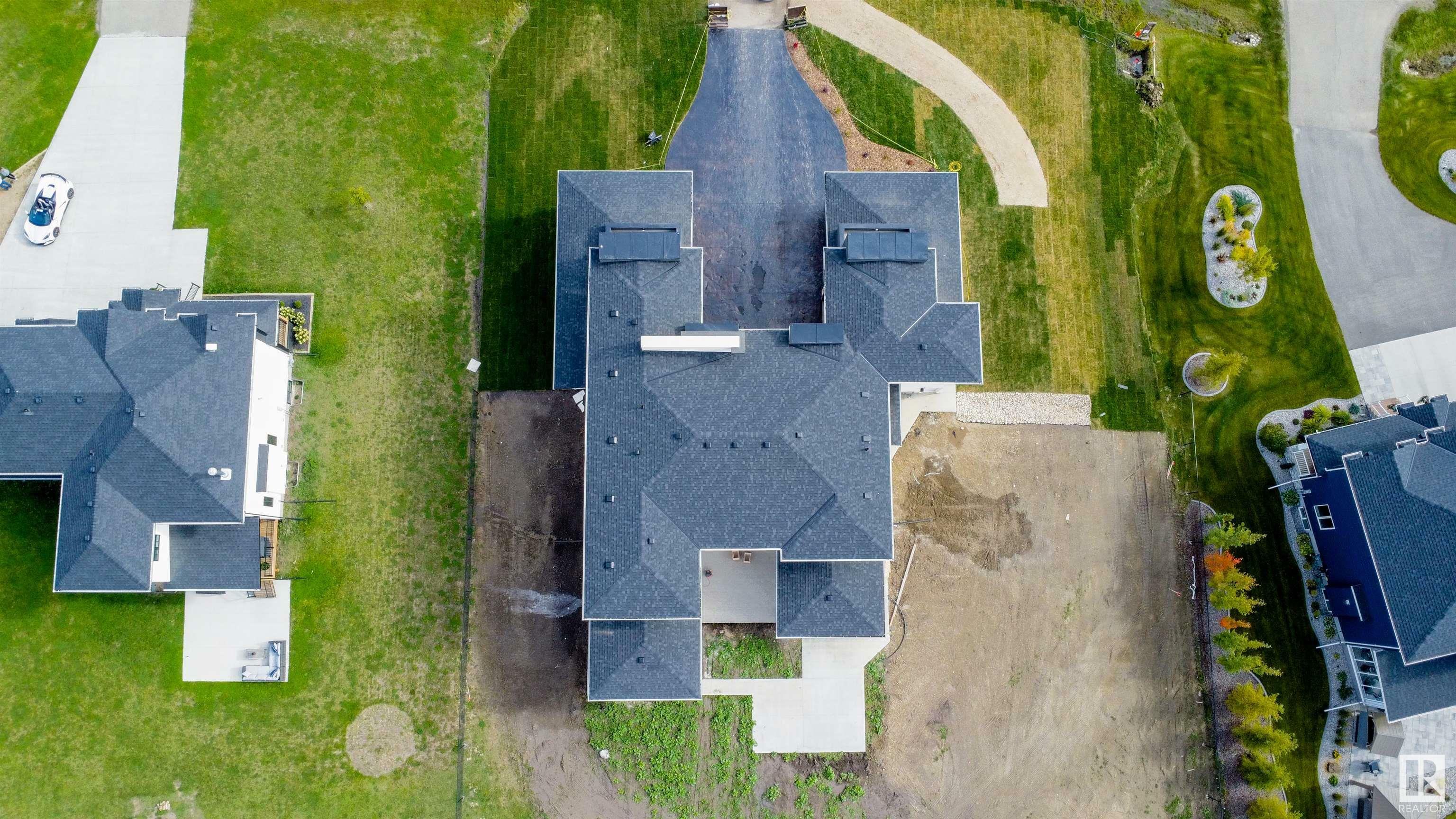 Property Photo: 26409 Twp Rd 532A AB T7X 0W7