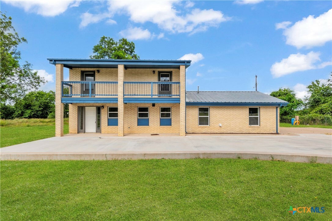 Property Photo: 1717 Creek Place Drive TX 76549