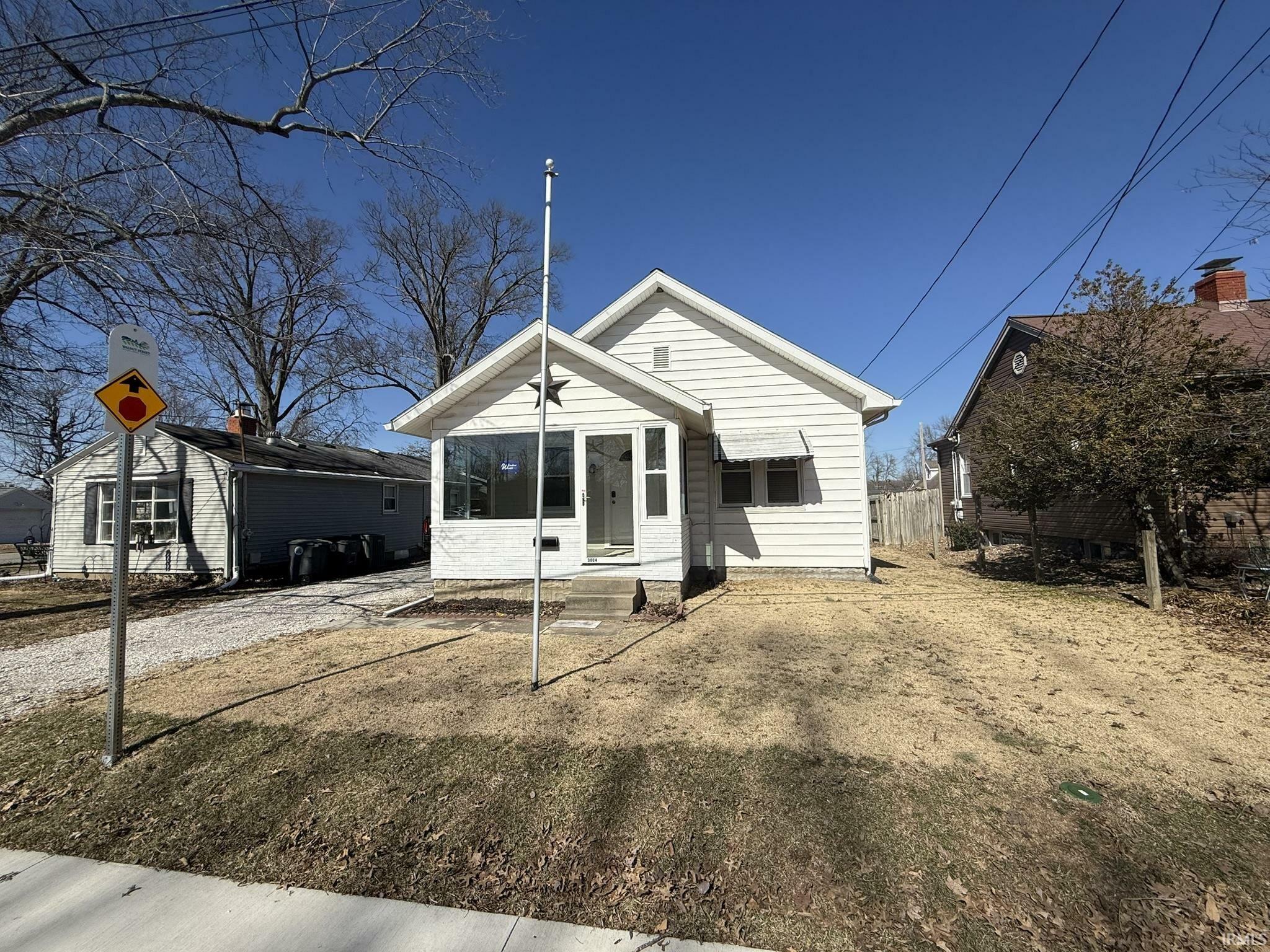 Property Photo:  3004 E Walnut Street  IN 47714 