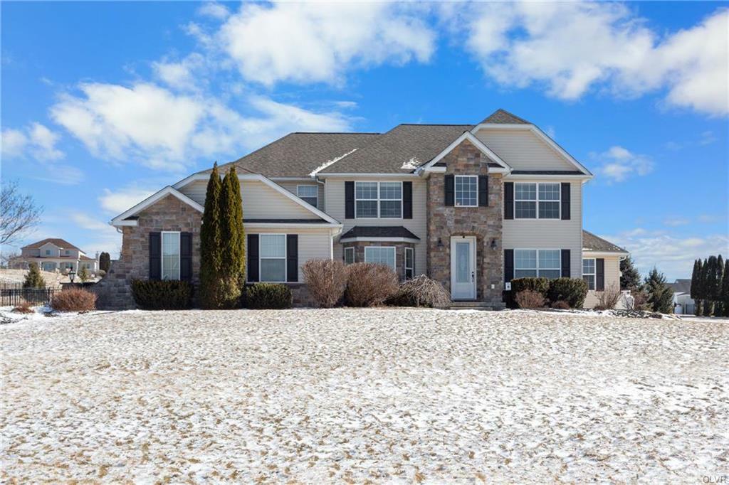 Property Photo: 127 Fox Ridge Drive PA 18064