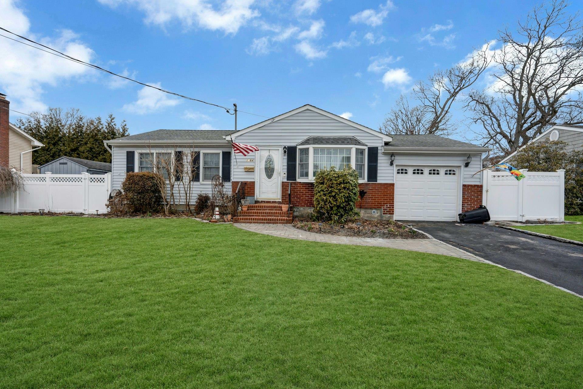 1664 Fairfax Avenue  West Islip NY 11795 photo