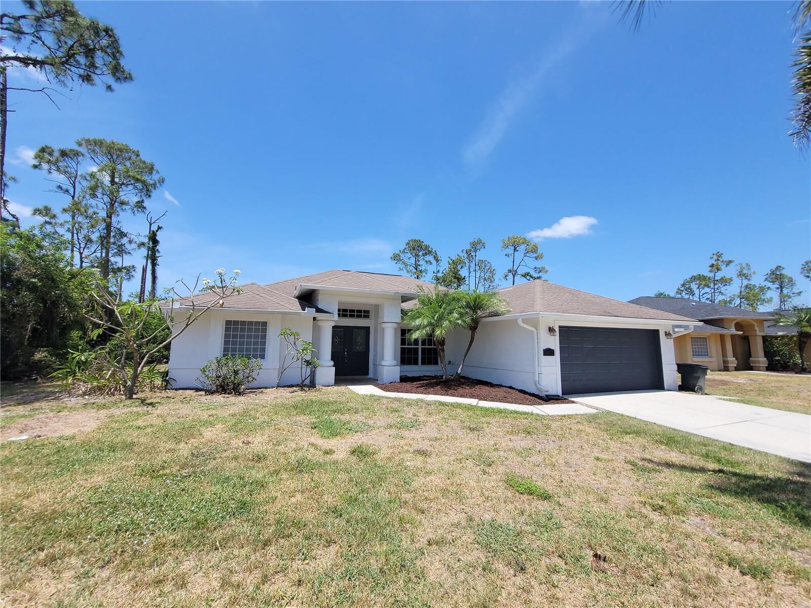 Property Photo: 1402 Jakway Road FL 34288