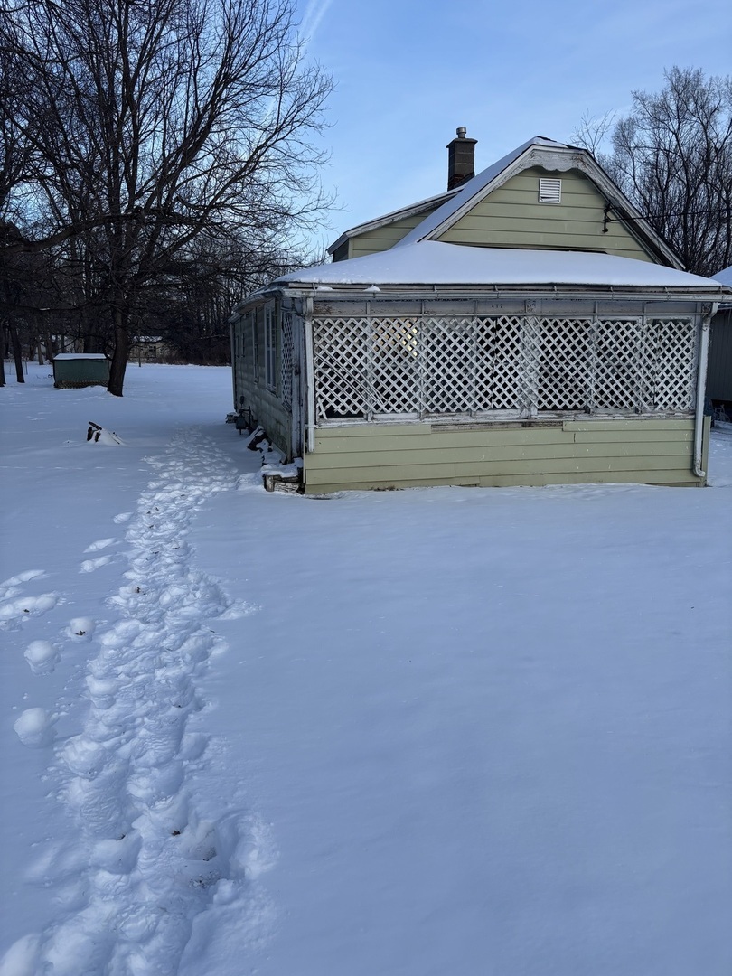 Property Photo: 412 Lincoln Park Boulevard IL 61102