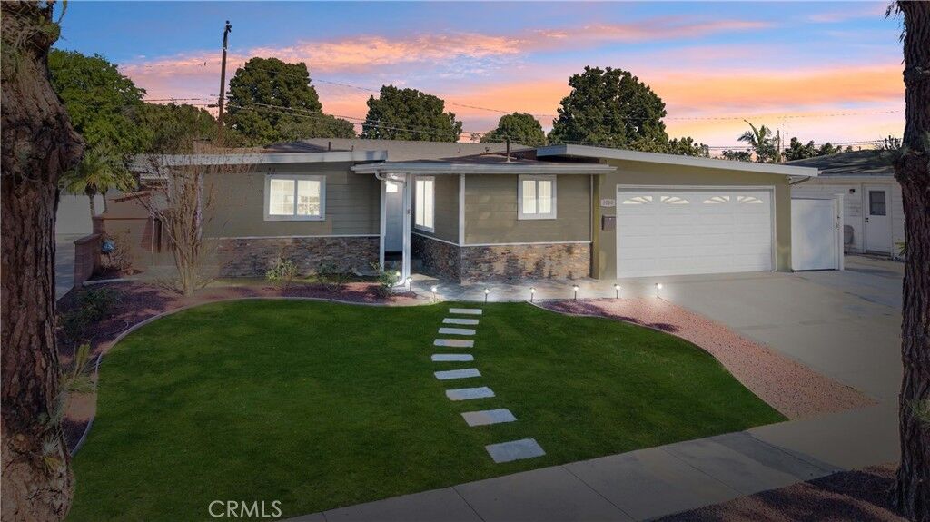 Property Photo: 3060 McNab Avenue CA 90808