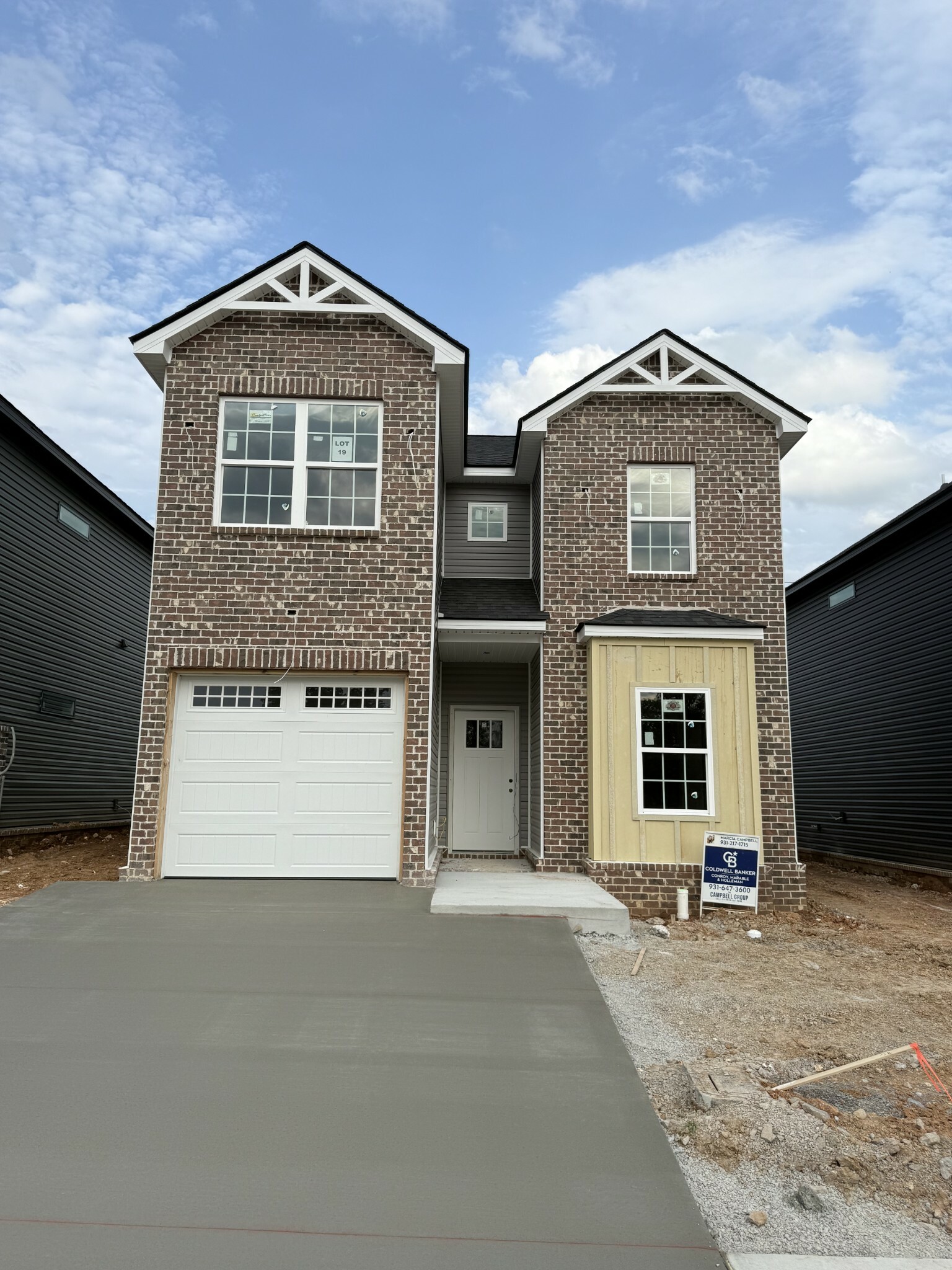 Property Photo: 539 Charleston Cove Way TN 37043