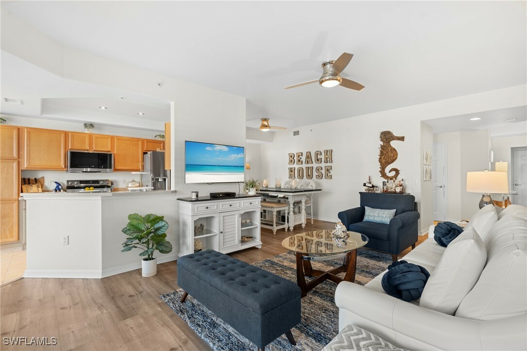 Property Photo: 11611 Navarro Way 2006 FL 33908