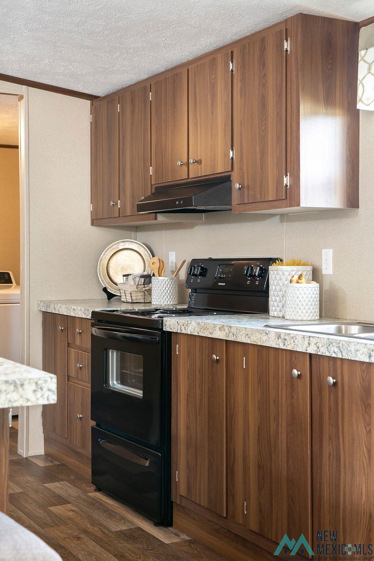 Property Photo: 4211 Apple St Street NM 88220