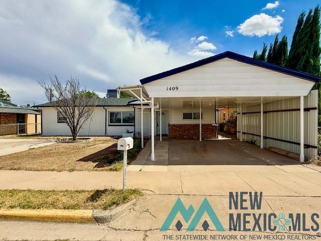 Property Photo: 1409 W Cannon Avenue NM 88210
