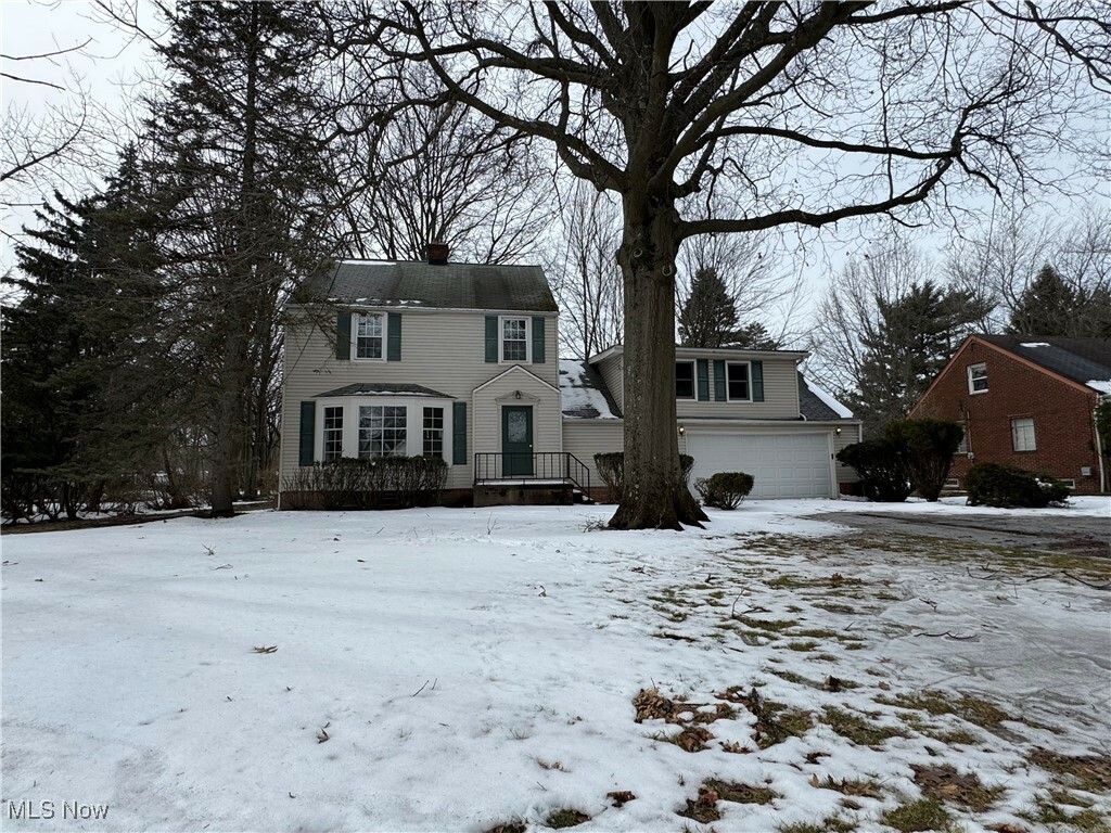 Property Photo: 904 Trebisky Road OH 44143