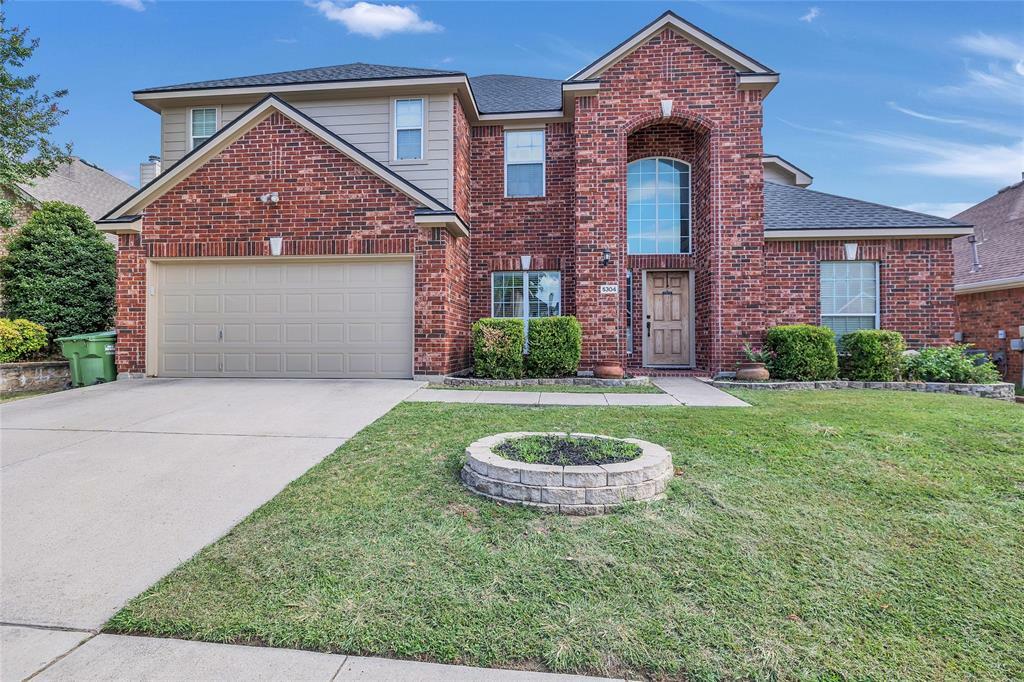 Property Photo: 5304 Elmdale Drive TX 76137