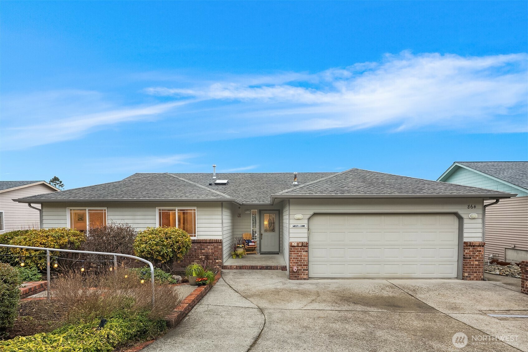 Property Photo:  864  Gladstone Drive  WA 98282 