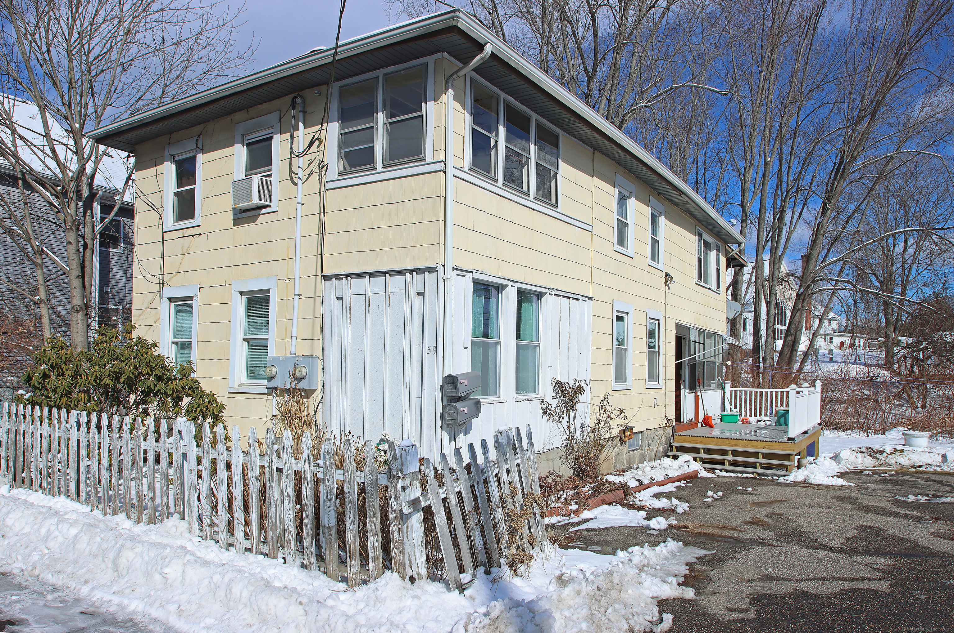 Property Photo:  39 Maple Street  CT 06483 