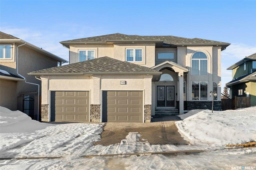 743 Bellmont Court  Saskatoon SK S7V 1K7 photo