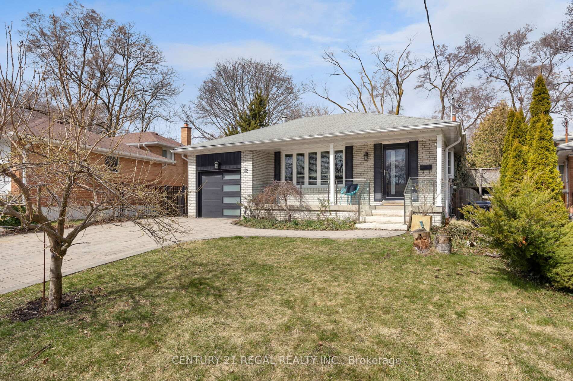 Property Photo: 32 Cedarcrest Drive ON M9A 2V6