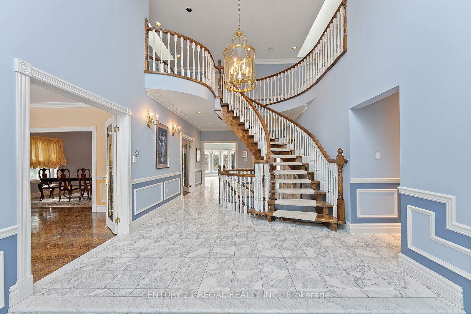 Property Photo: 78 Gerald St W ON M2L 2M8