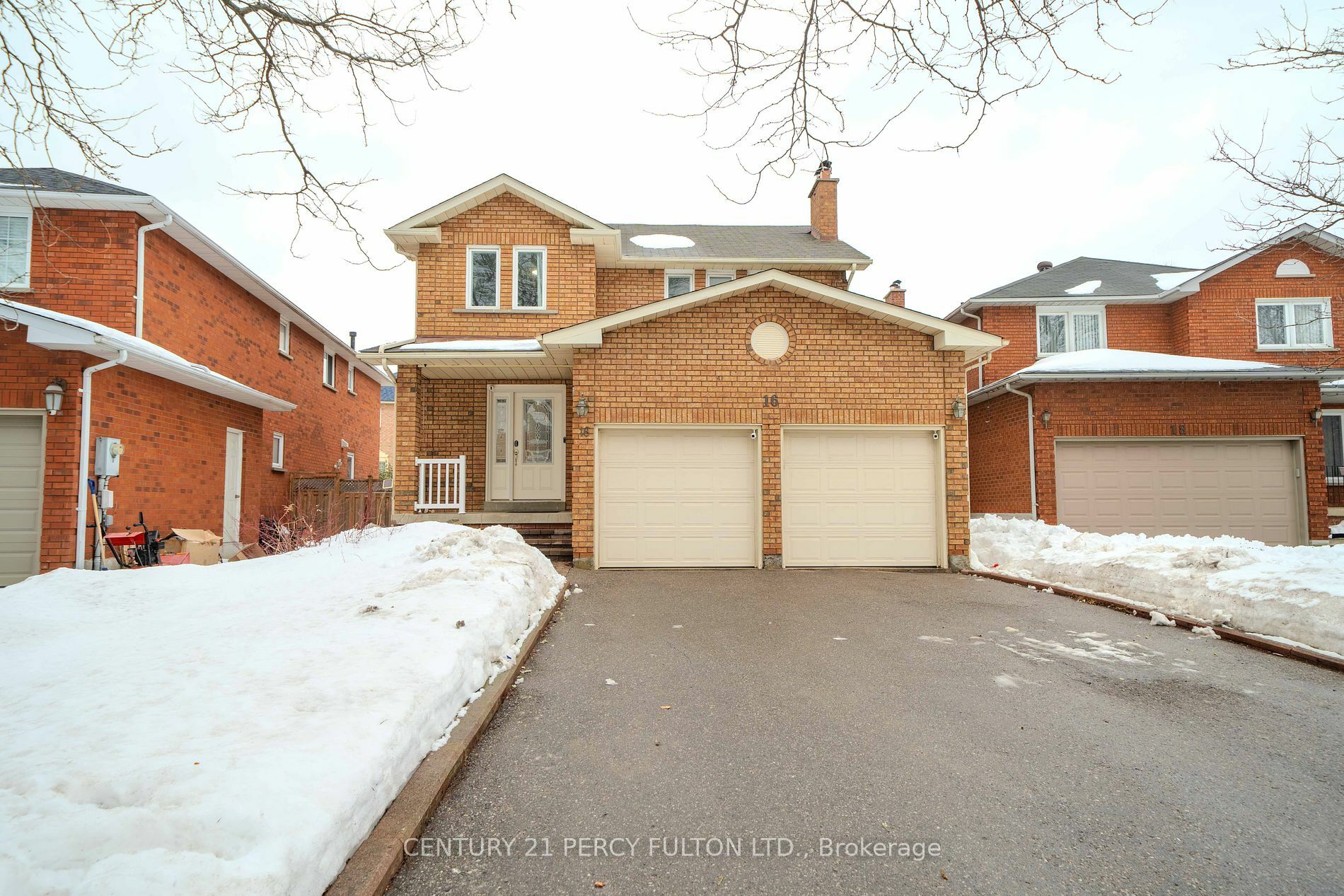 Property Photo:  16 Muster Crt  ON L3R 9G4 