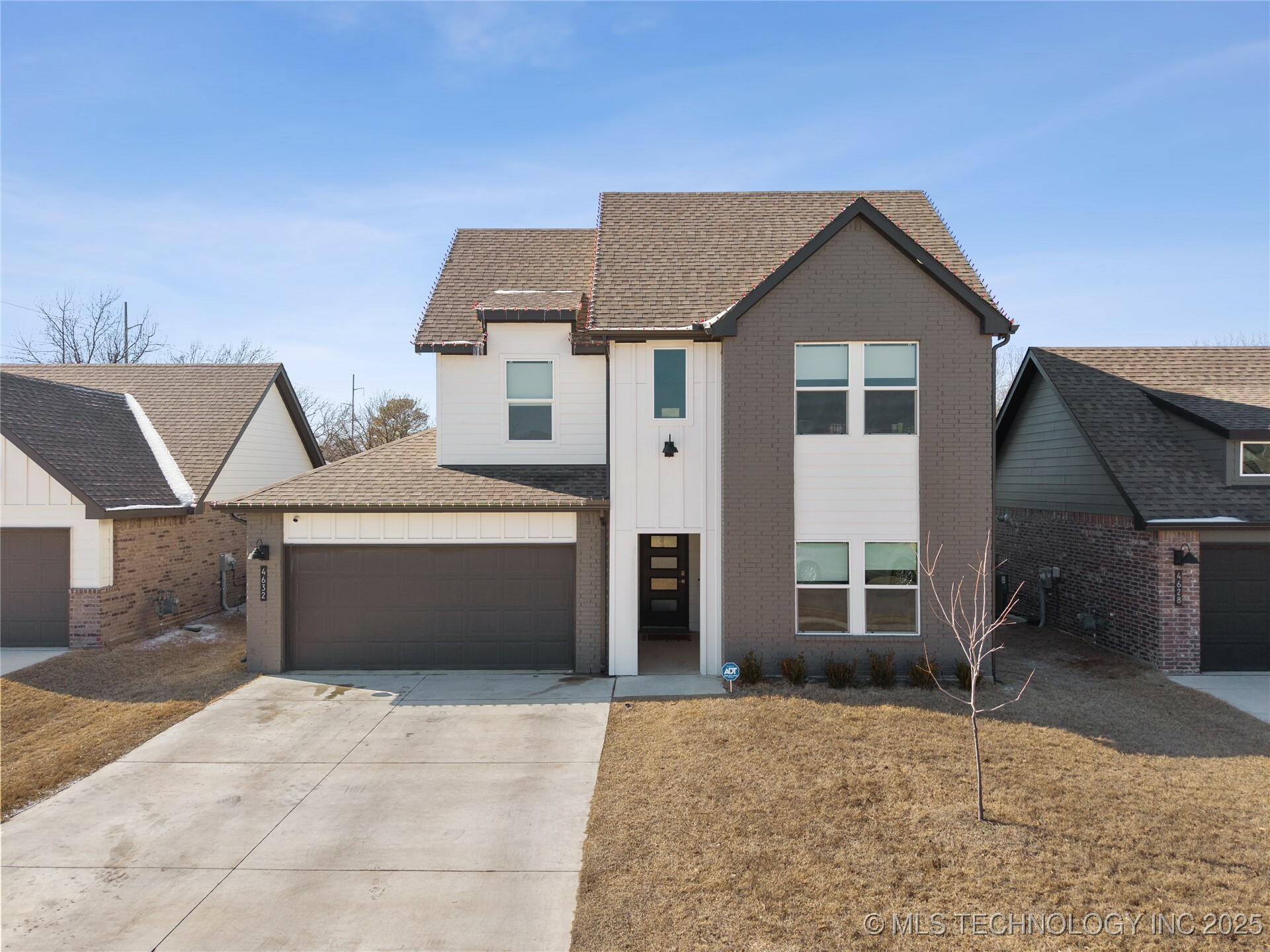 Property Photo: 4632 S Chestnut Avenue OK 74011
