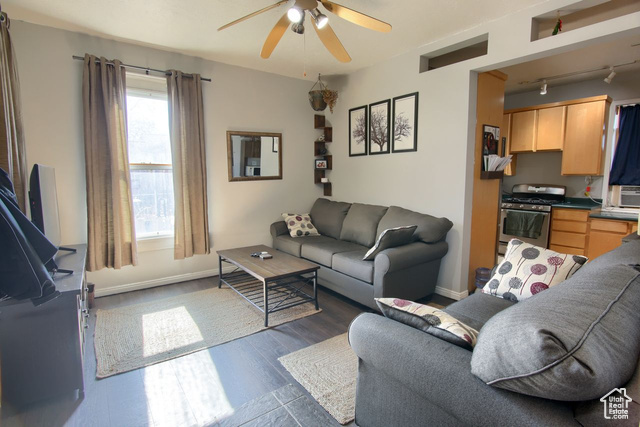 Property Photo: 575 N 200 W UT 84103