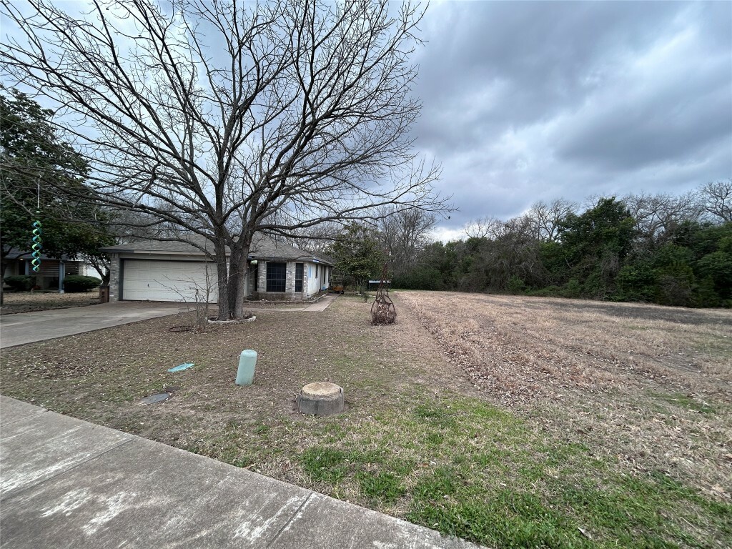 Property Photo:  837 Latteridge Drive  TX 78748 