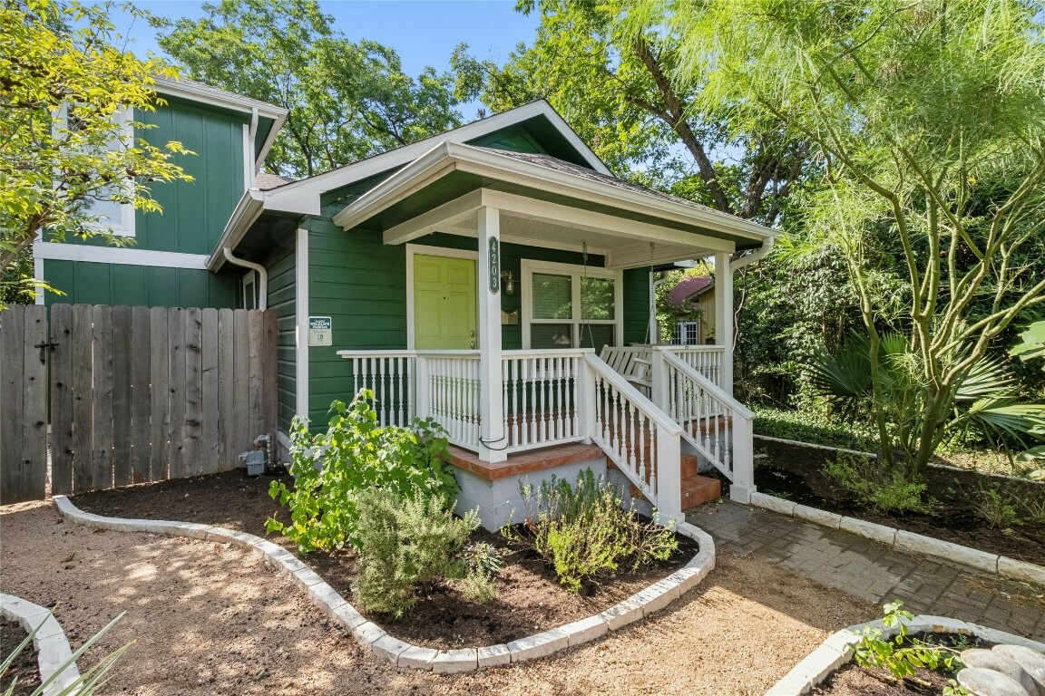 4203 Avenue A  Austin TX 78751 photo