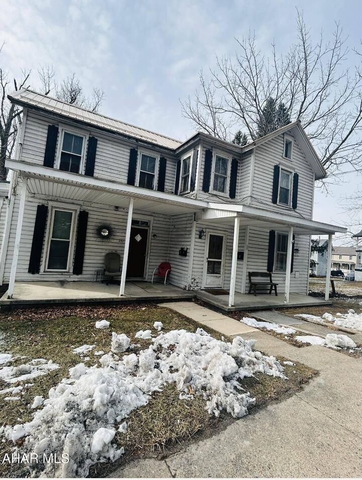 Property Photo:  237 N Richard Street 4  PA 15522 