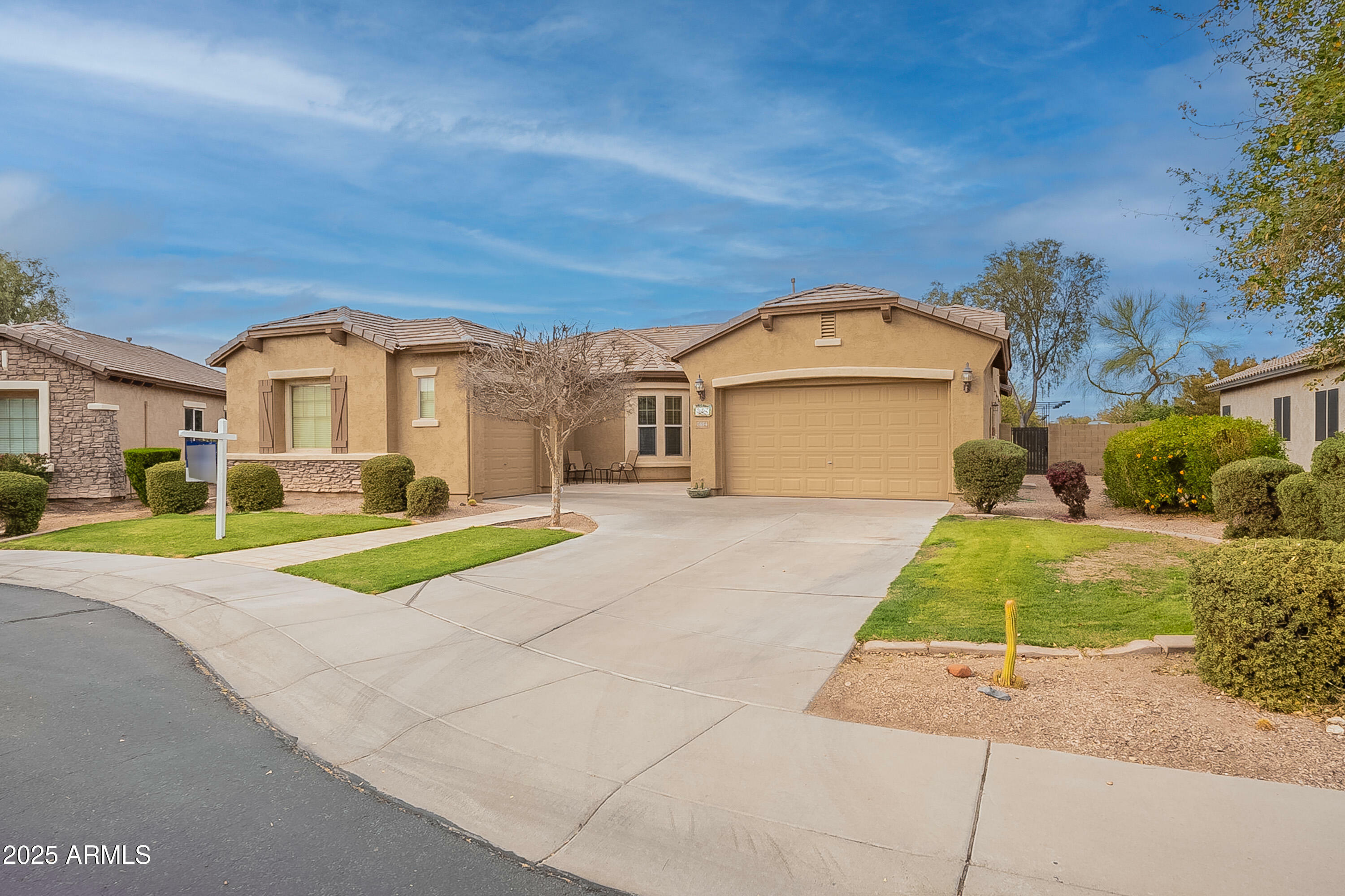 Property Photo:  7654 W Congressional Way  AZ 85132 