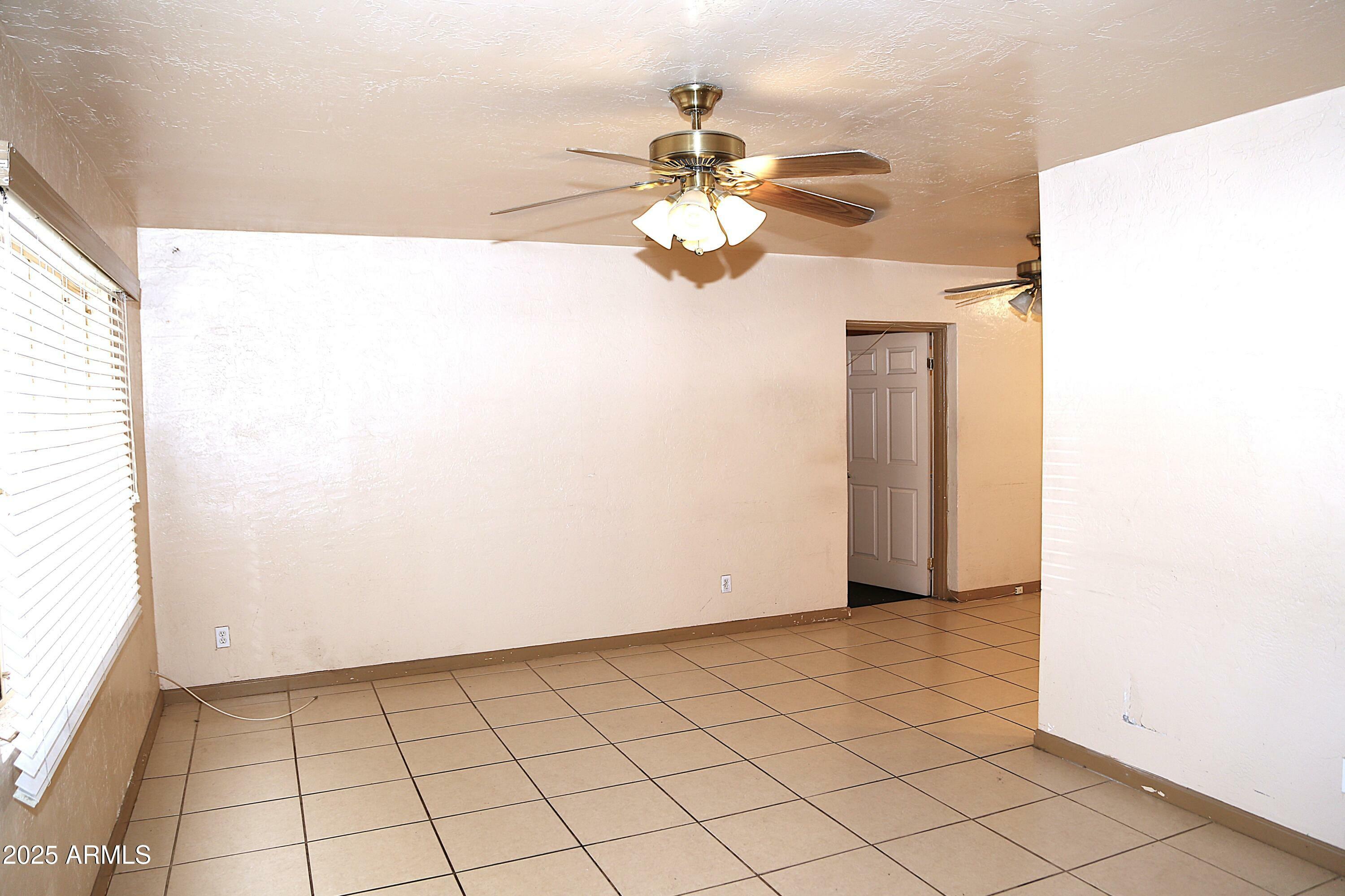 Property Photo:  1209 W 1st Place  AZ 85201 