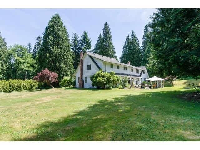 Property Photo: 3035 Balsam Crescent BC V4P 1V9