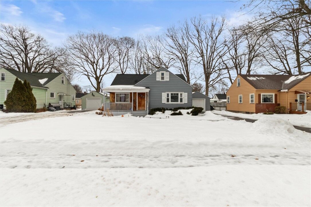 Property Photo:  49 Duffern Drive  NY 14616 