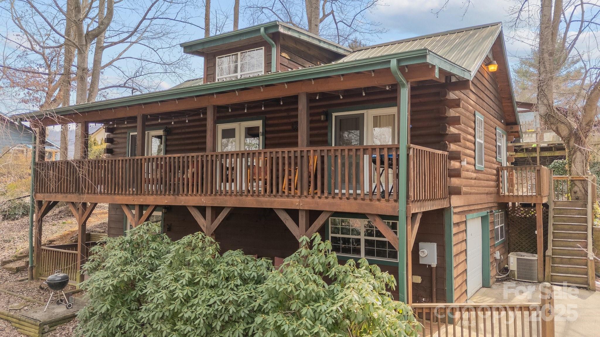 314 Cedarwood Drive  Waynesville NC 28785 photo
