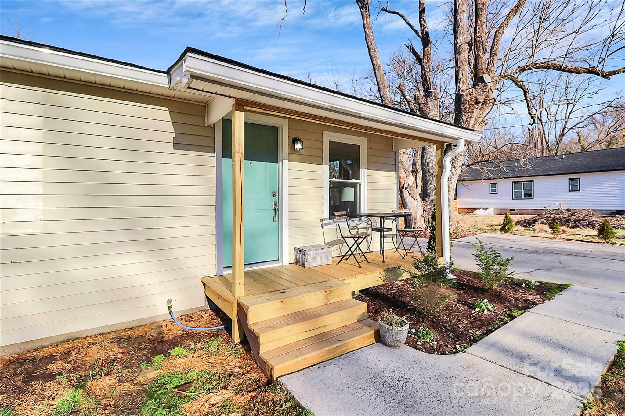 Property Photo: 1061 Gaither Place NW NC 28027