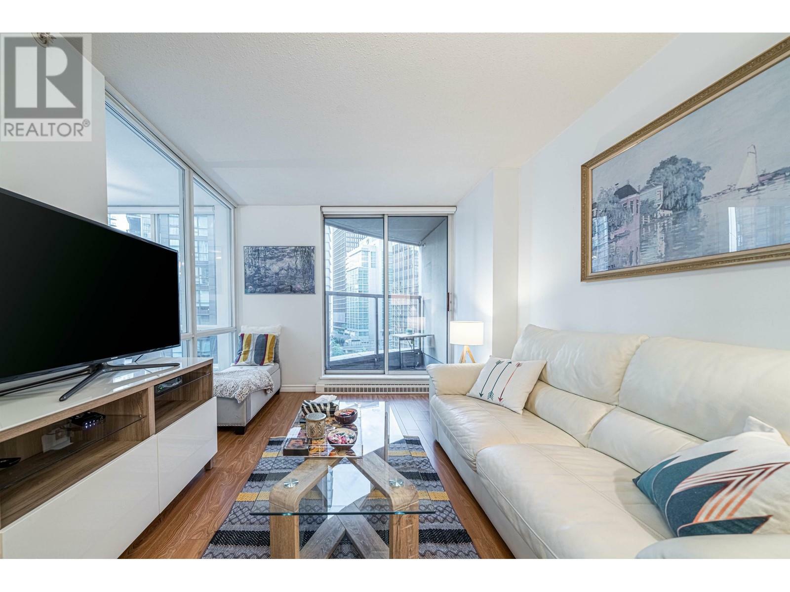Property Photo: 1166 Melville Street 903 BC V6E 4P6