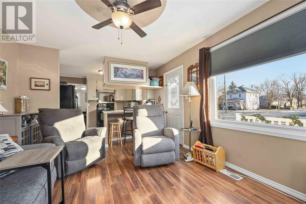 Property Photo: 746 Talfourd Street ON N7T 1S2