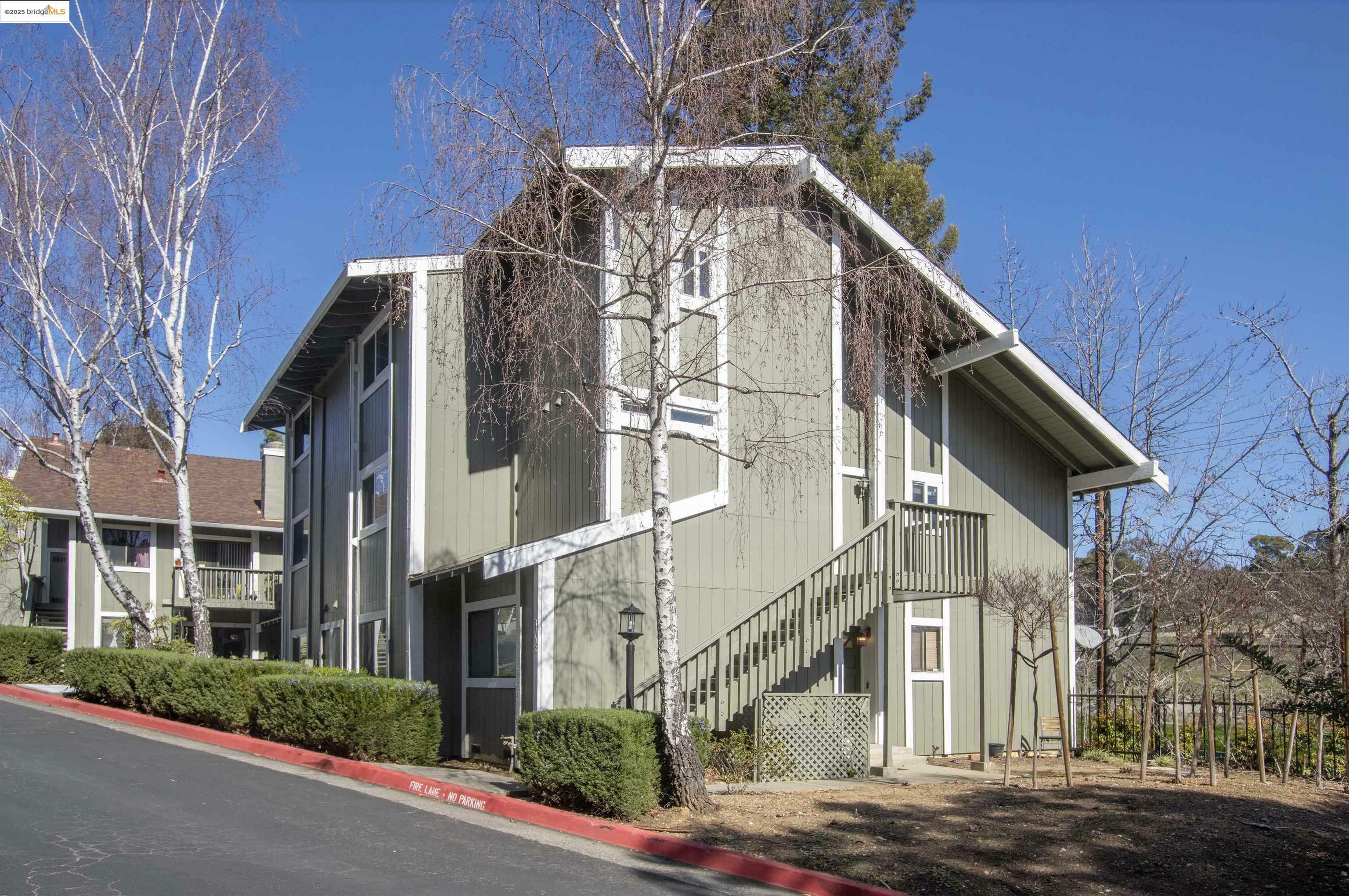 Property Photo:  8797 Mountain Blvd 3  CA 94605 