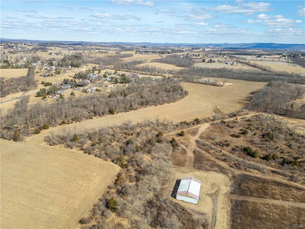 Property Photo: 968 Bangor Road PA 18064
