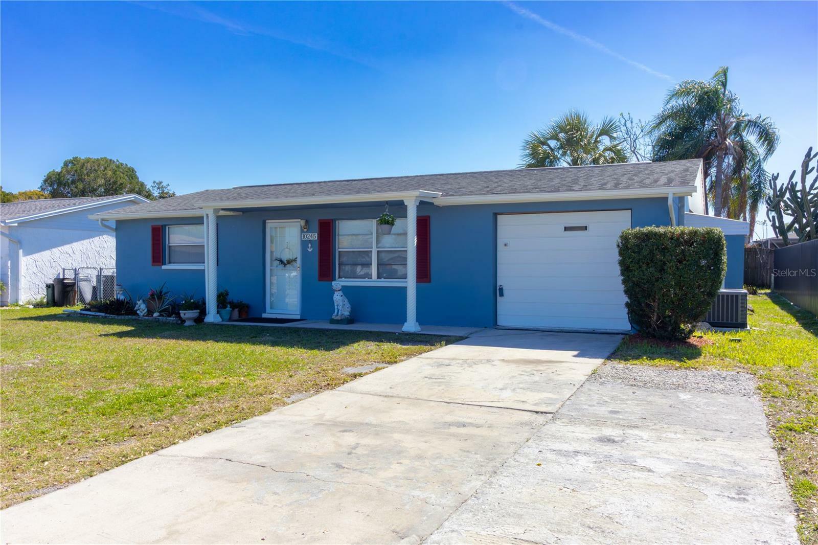 Property Photo: 10245 Regency Park Boulevard FL 34668