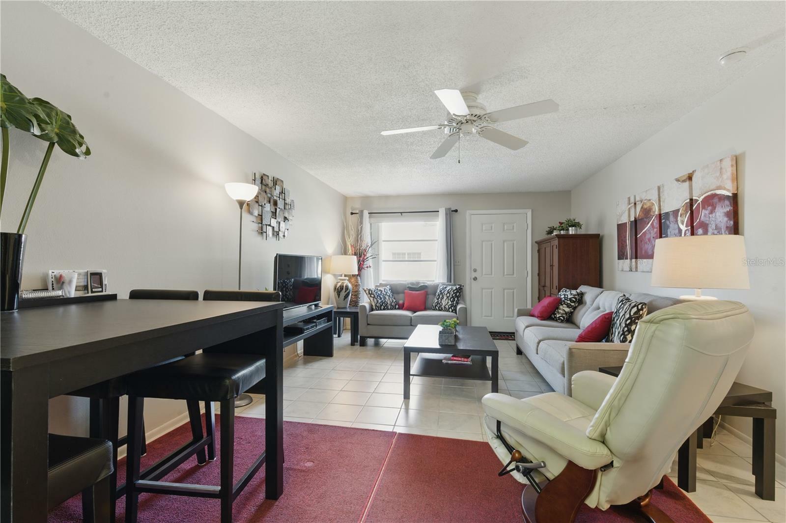Property Photo: 858 Cambridge Court 858 FL 34698